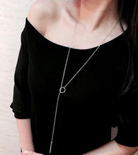 Load image into Gallery viewer, Elegant Silver Necklace
